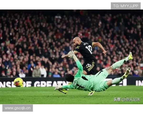 热刺争冠形势生变:伤病潮与战术短板影响扩大,豪门根基面临考验 热刺争冠形势生变:伤病潮与战术短板影响扩大,豪门根基面临考验