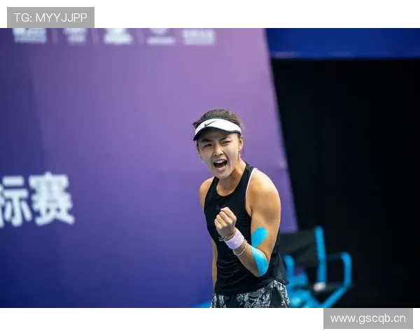 袁悦训练完直接去奢侈品店刷卡，这姐的日常比偶像剧还敢拍